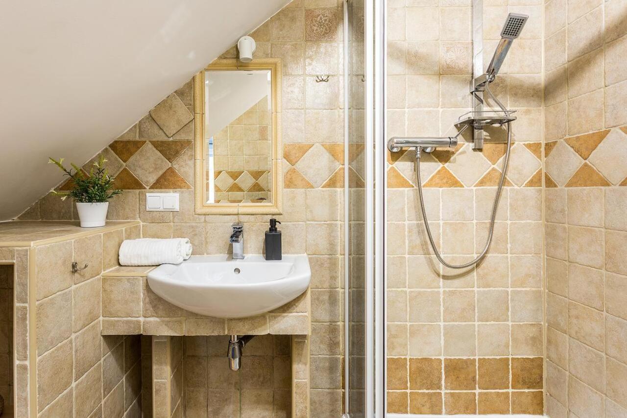 Tarlowska Apartment Krakkó Kültér fotó